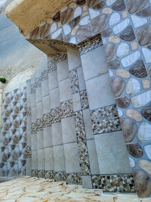 Atoom Lodge Jarash Bagian luar foto