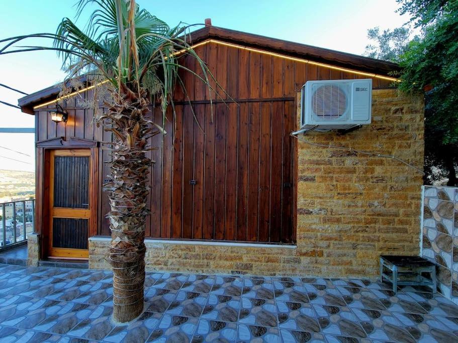 Atoom Lodge Jarash Bagian luar foto